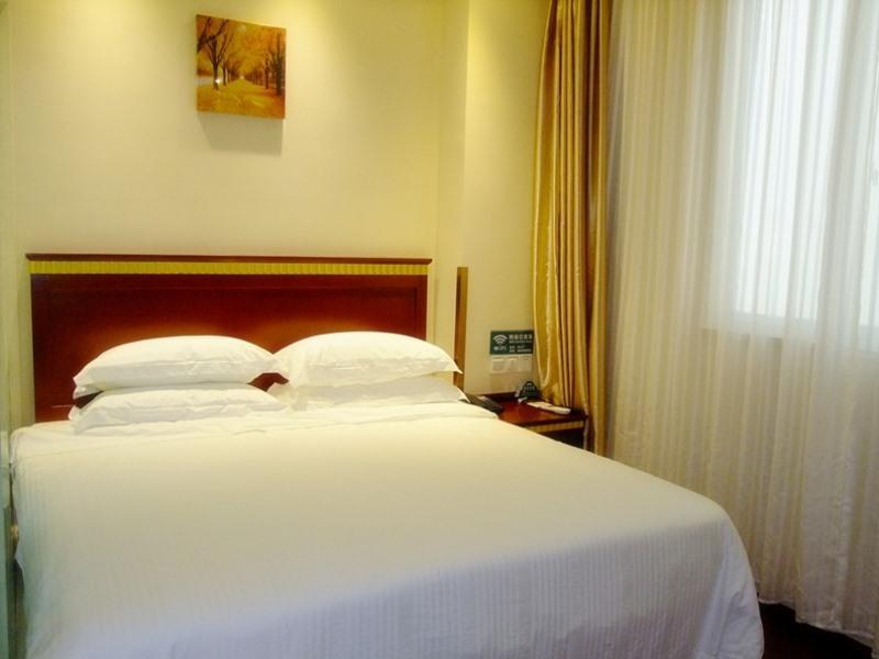 Greentree Inn Shandong Qingdao Development District Sdust Express Hotel Exterior photo